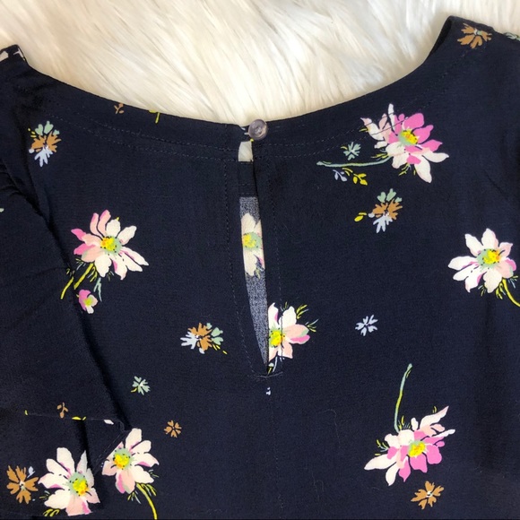 Gap ruffle sleeve top - Picture 5 of 5